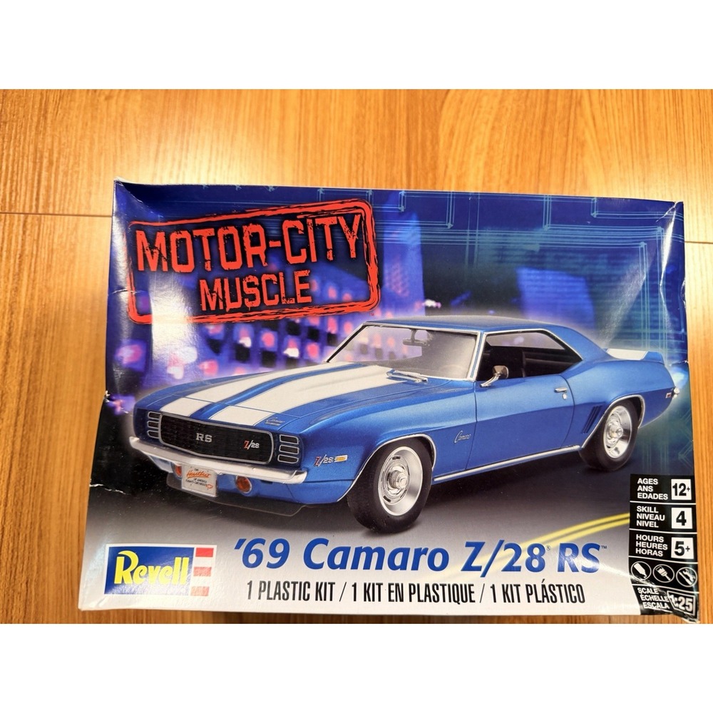 Revell '69 Camaro Z/28 RS 1:25 Scale Model Car Kit - Partially Built READ !!!